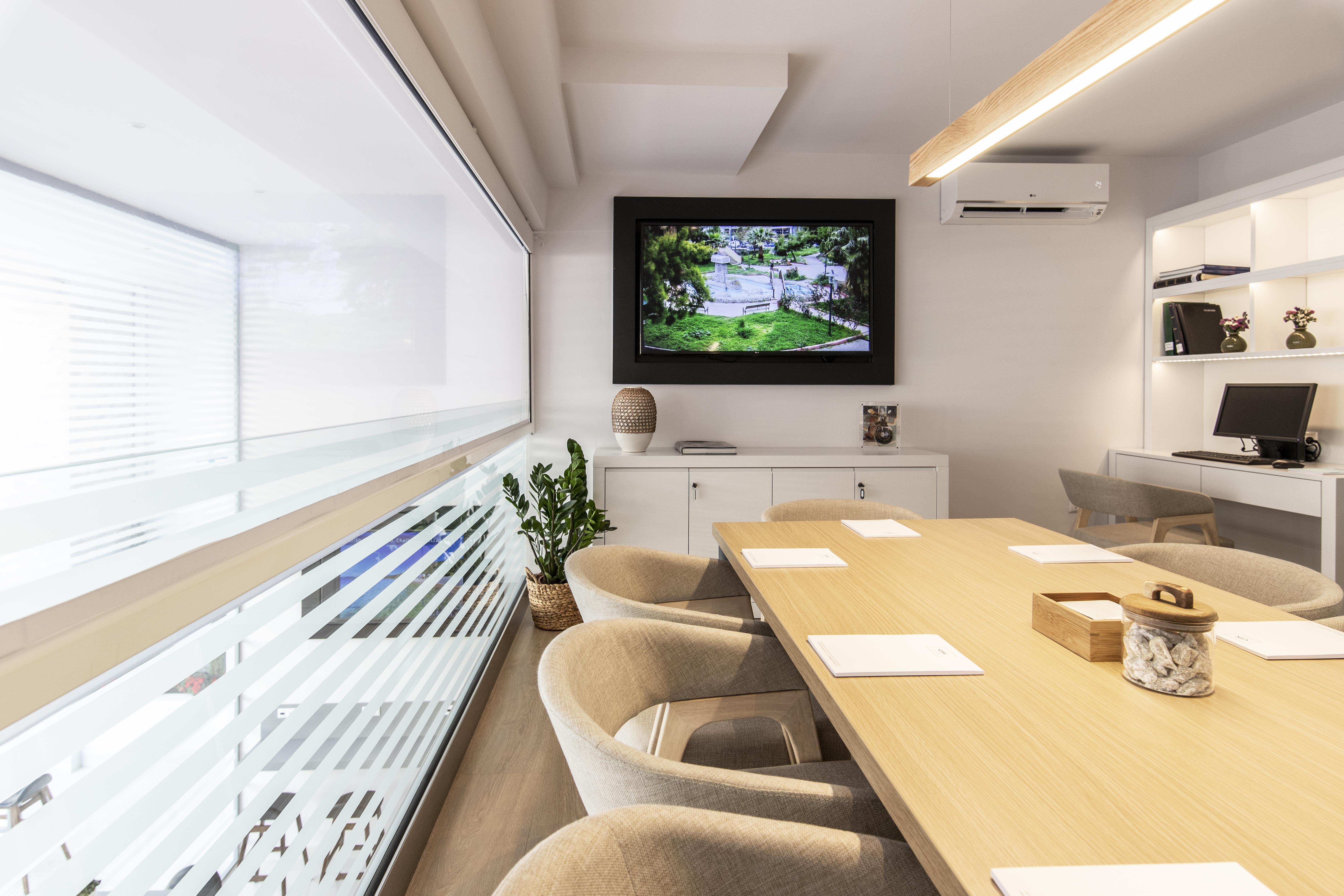 Gallery Suites & Residences Пирей Экстерьер фото