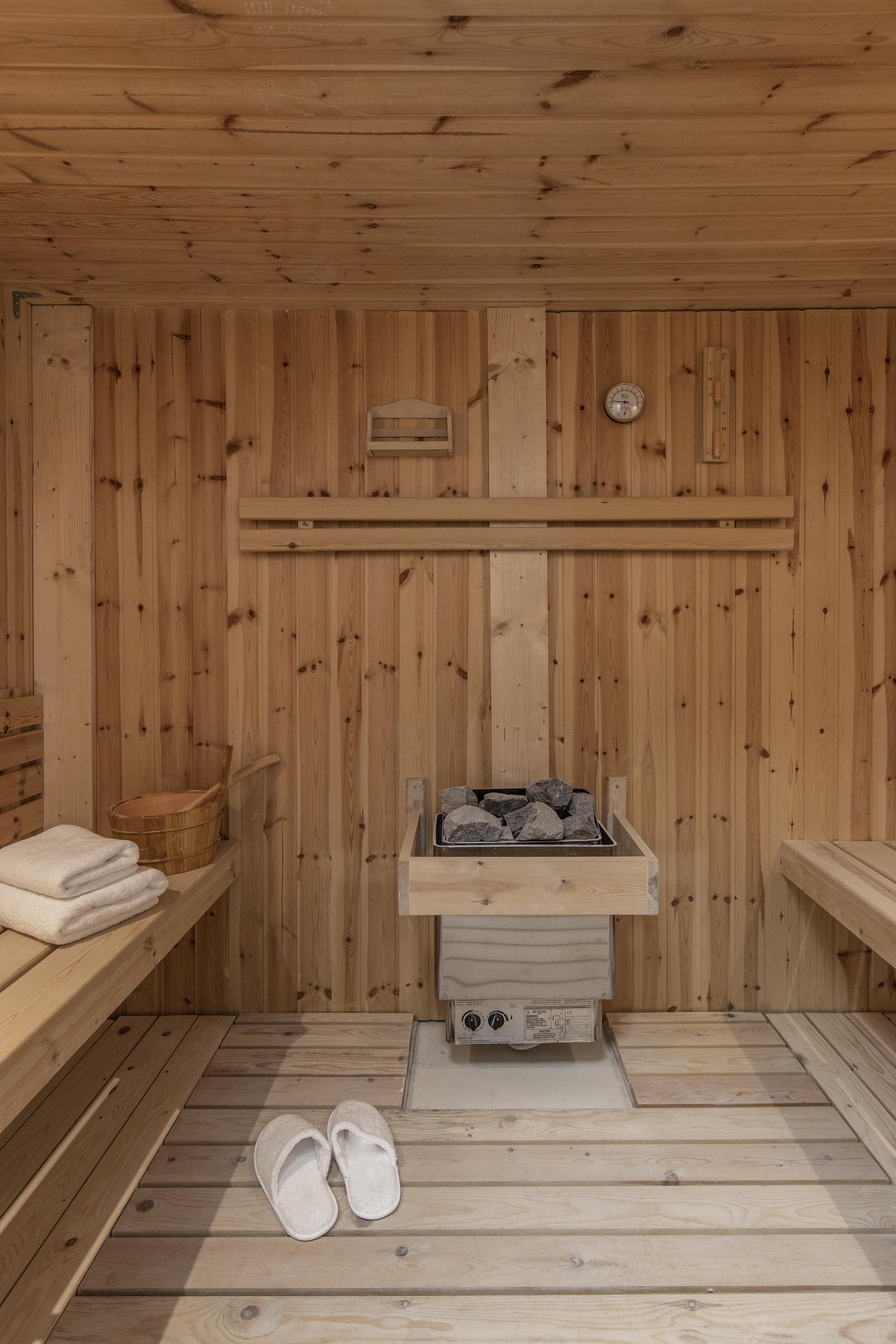 Gallery Suites & Residences Пирей Экстерьер фото