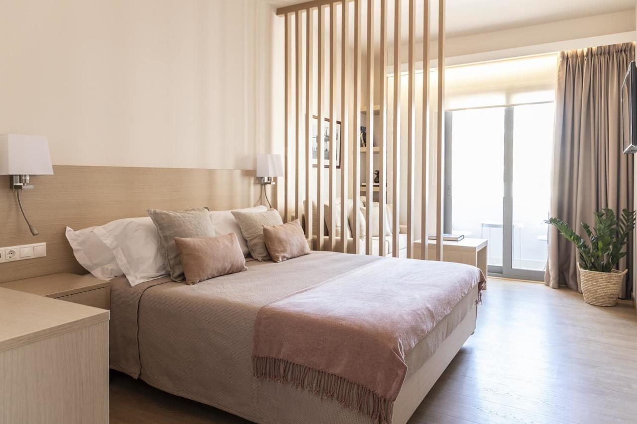 Gallery Suites & Residences Пирей Экстерьер фото